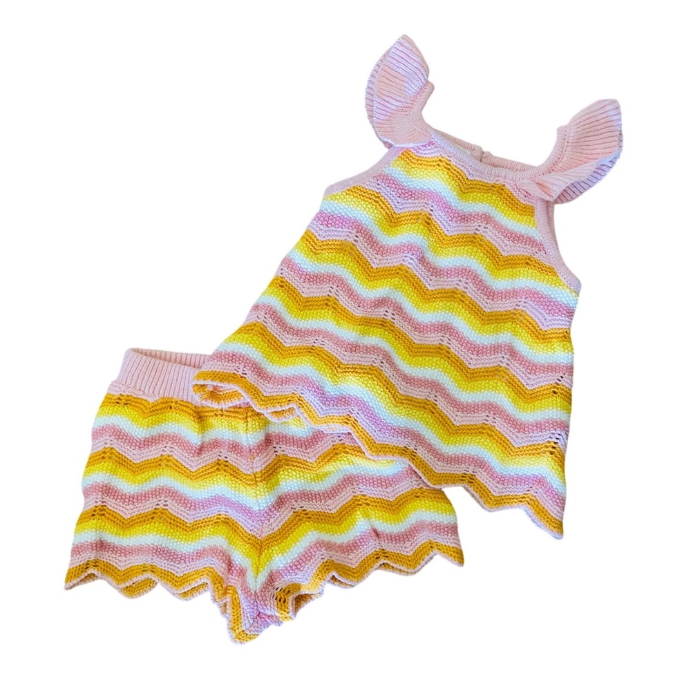 Haute Hippie Kids Pink Yellow Chevron Knit Ruffle Top and Shorts Set 18M